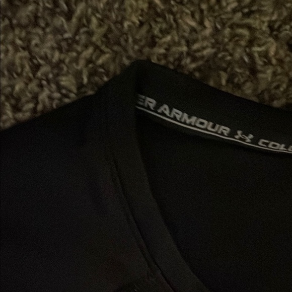 Under Armour Black Fitted Stretchy Long Sleeve Tee - Picture 4 of 5